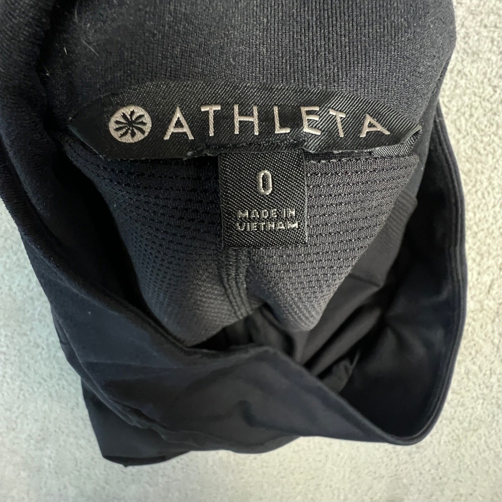 Athleta Women's Sz 0 Athletic Skort With Built-In Shorts Athleisure Running Navy - Picture 8 of 11
